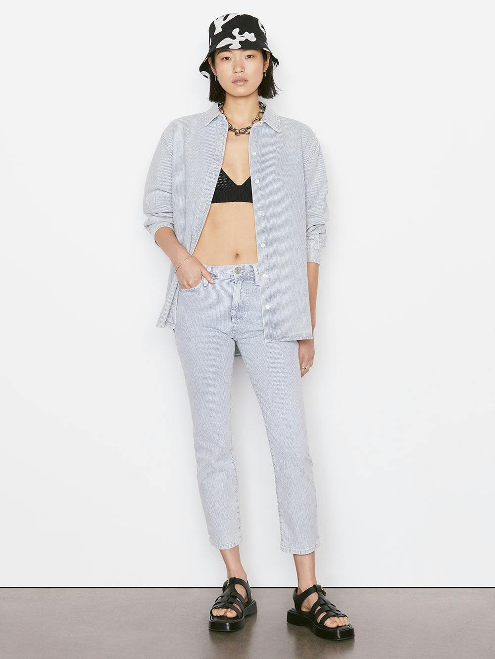 jeans full body view alt:hover